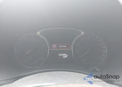 2015 Nissan Pathfinder Platinum from USA, damaged, VIN 5N1AR2MM7FC624657